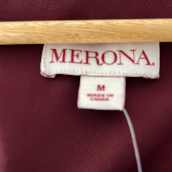 Merona Burgundy Blouse Size Medium - Picture 5 of 6